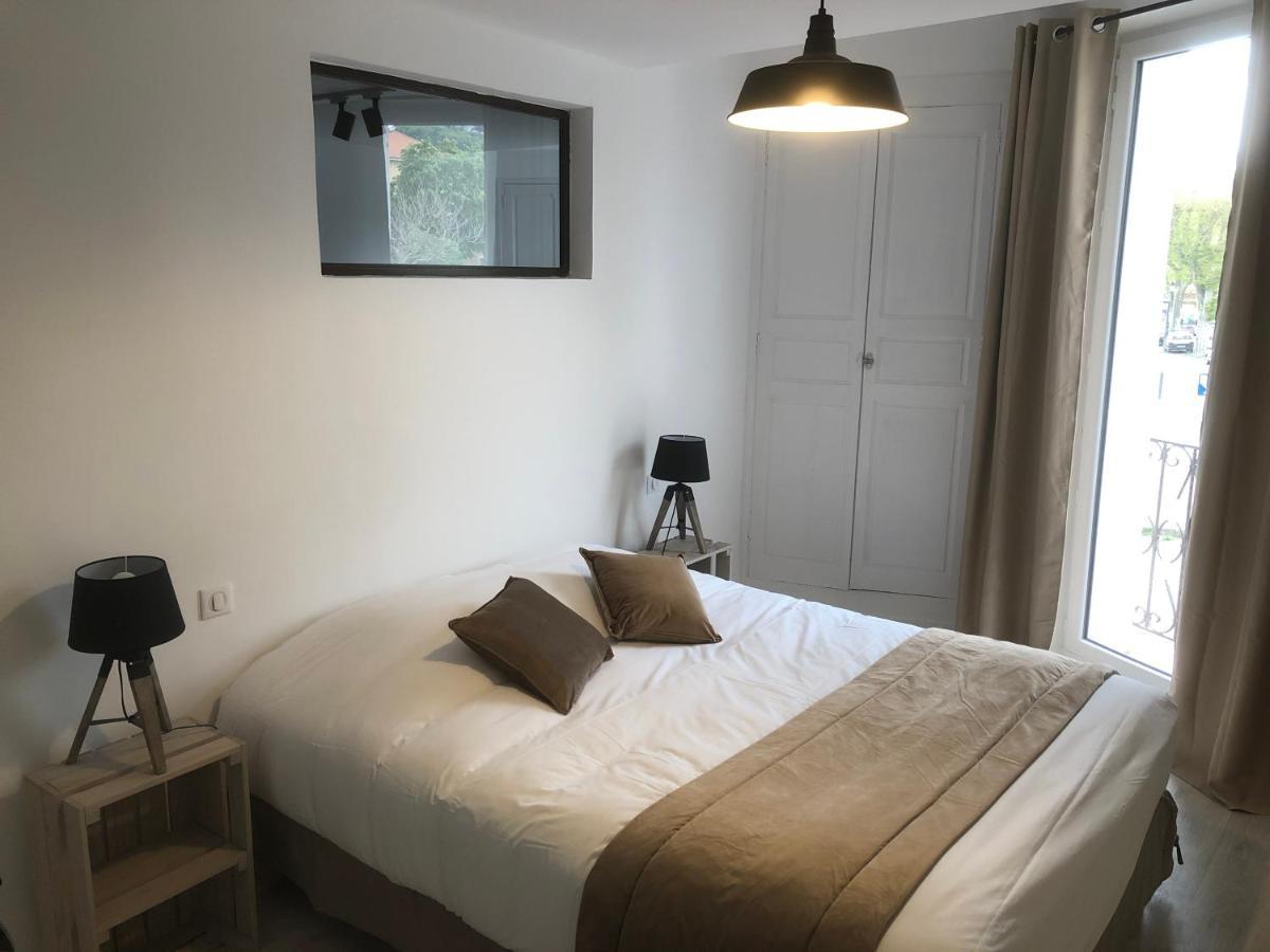 Le Petit Hermitage Apt Esterno foto