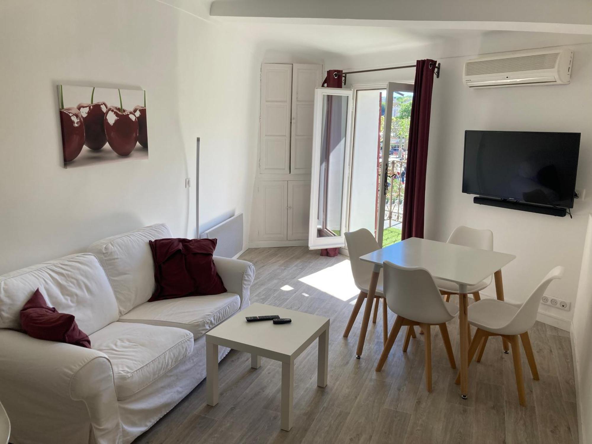 Le Petit Hermitage Apt Esterno foto